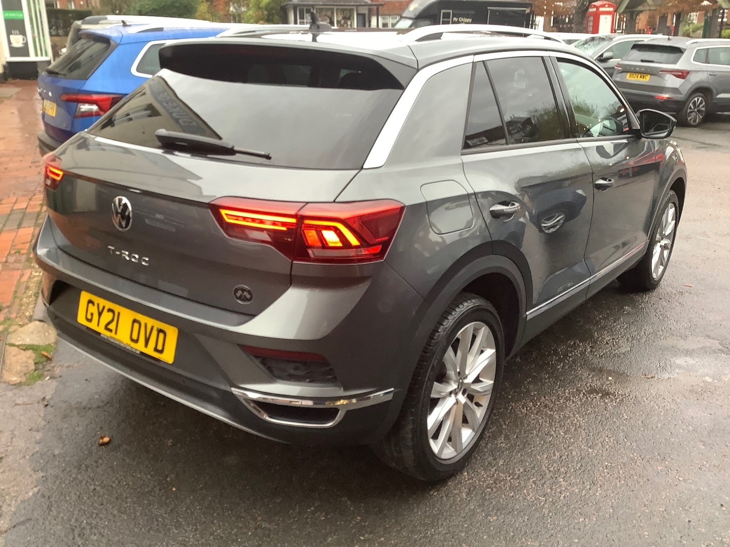 Used Volkswagen T-Roc 2021 for sale - 76652367: Photo 4