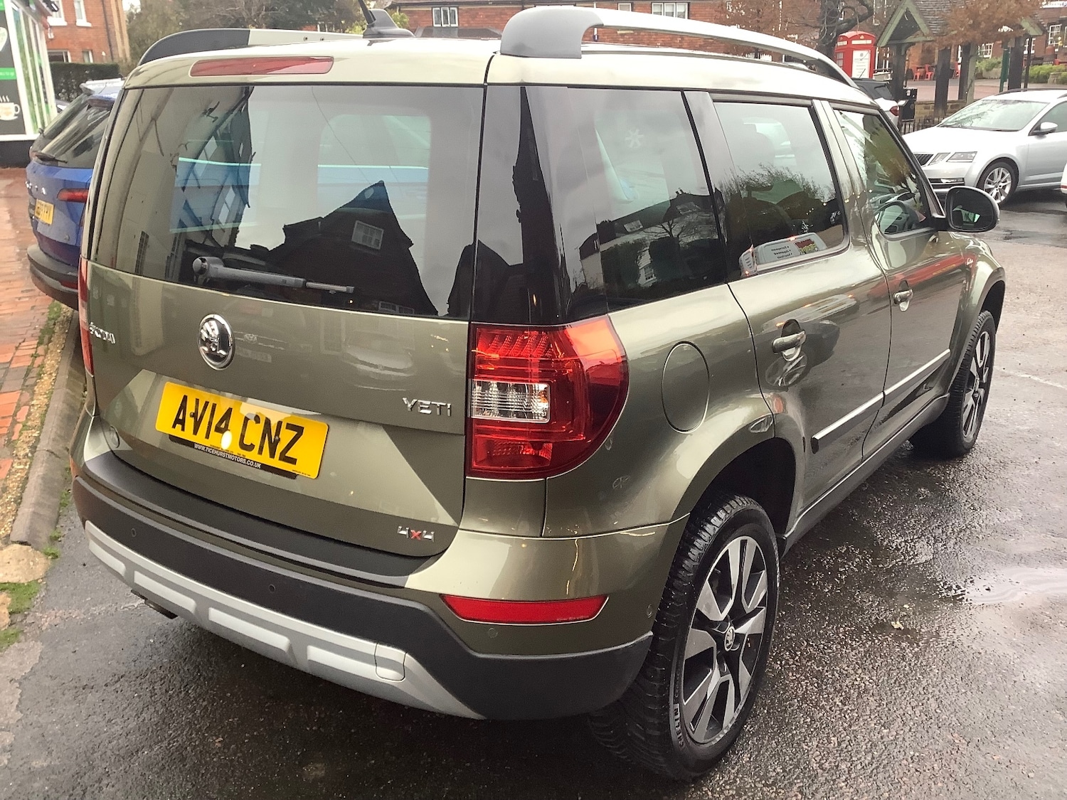 Used Skoda Yeti 2014 for sale - 76927887: Photo 4