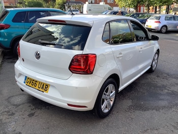 Used Volkswagen Polo 2017 for sale - 76033971: Photo