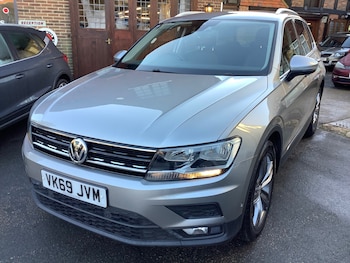 Used Volkswagen Tiguan 2019 for sale - 77239465: Photo