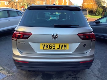 Used Volkswagen Tiguan 2019 for sale - 77239465: Photo