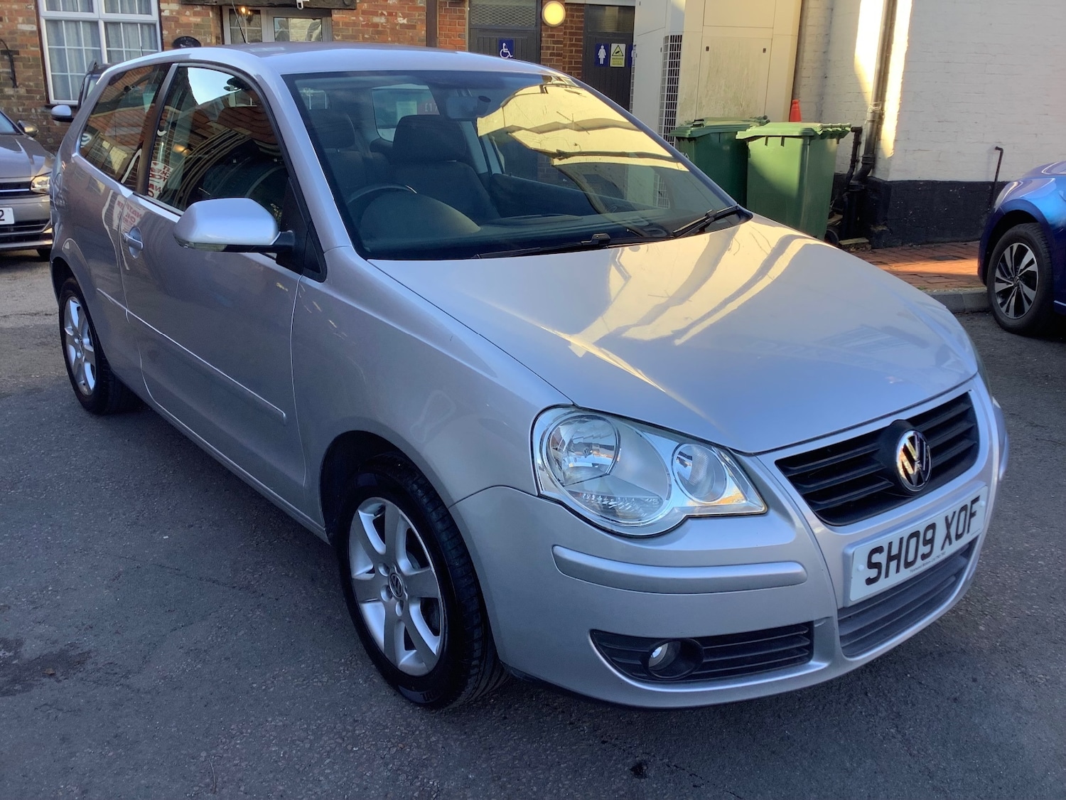 Used Volkswagen Polo 2009 for sale - 76366558: Photo 5