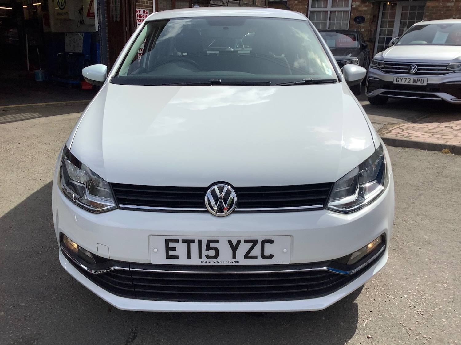 Used Volkswagen Polo 2015 for sale - 78215933: Photo 6