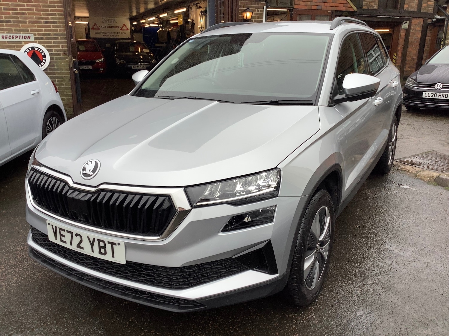 Used Skoda Karoq 2023 for sale - 77706359: Photo 1