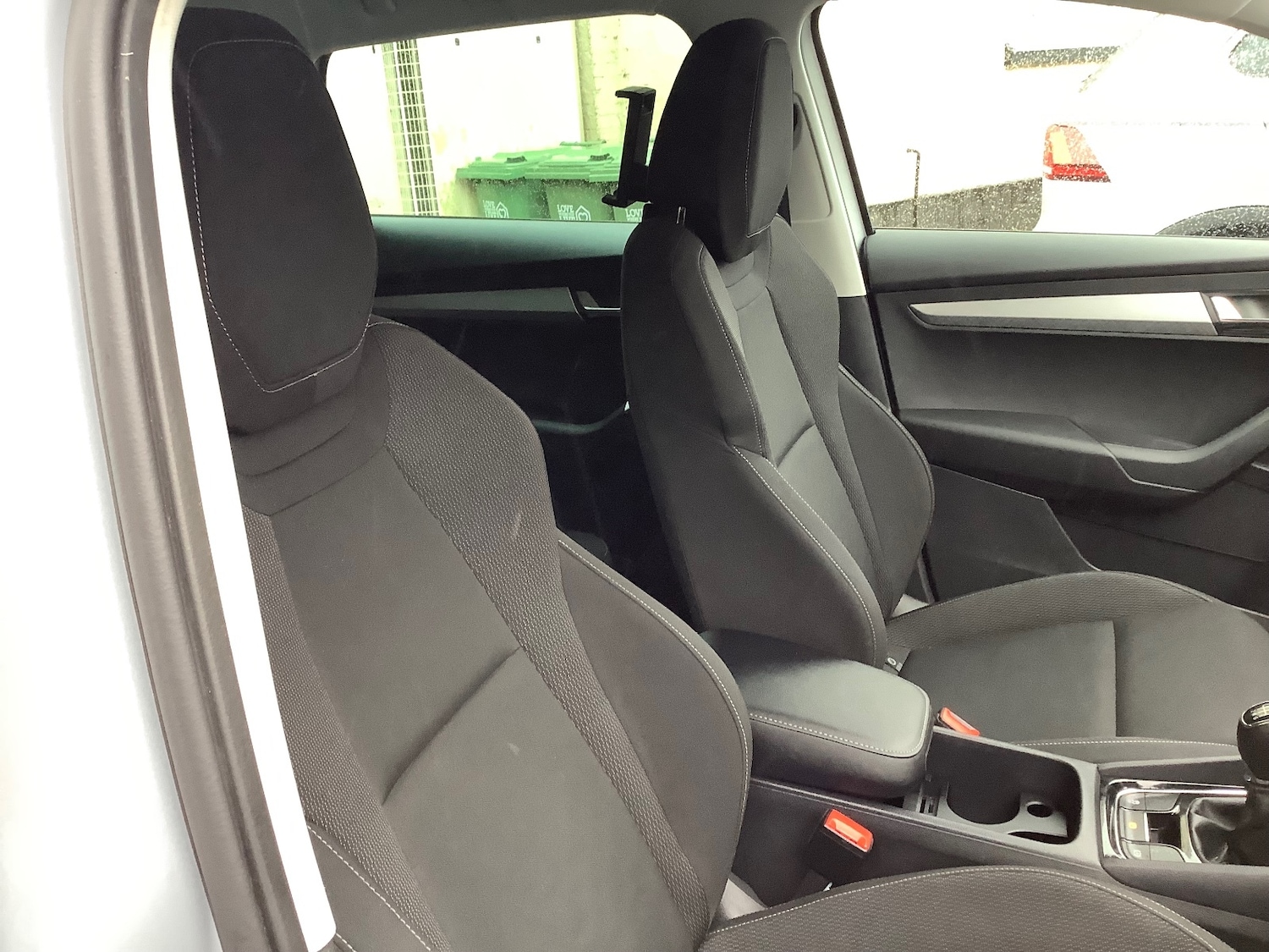 Used Skoda Karoq 2023 for sale - 77706359: Photo 10