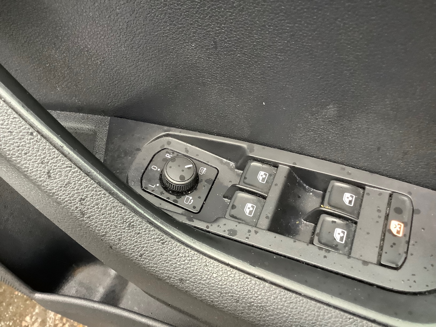 Used Skoda Karoq 2023 for sale - 77706359: Photo 12