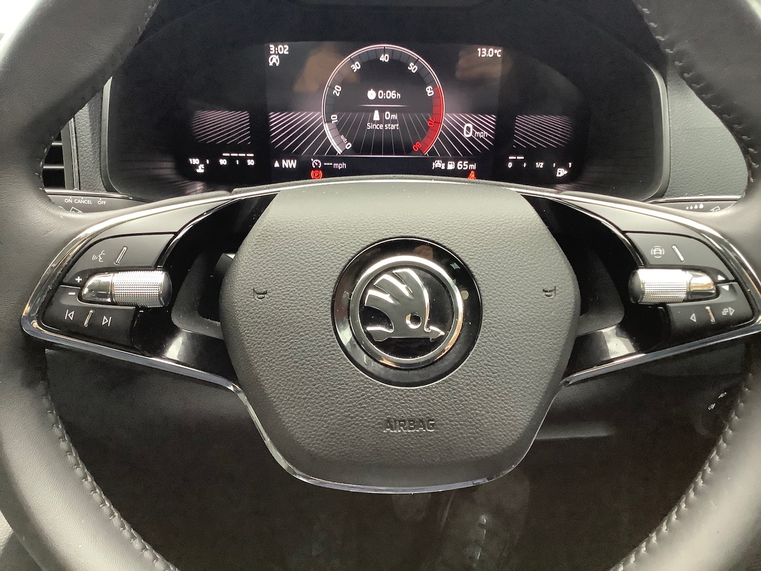 Used Skoda Karoq 2023 for sale - 77706359: Photo 15