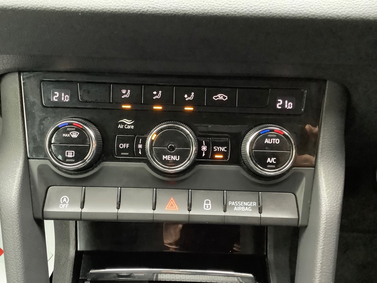 Used Skoda Karoq 2023 for sale - 77706359: Photo 17