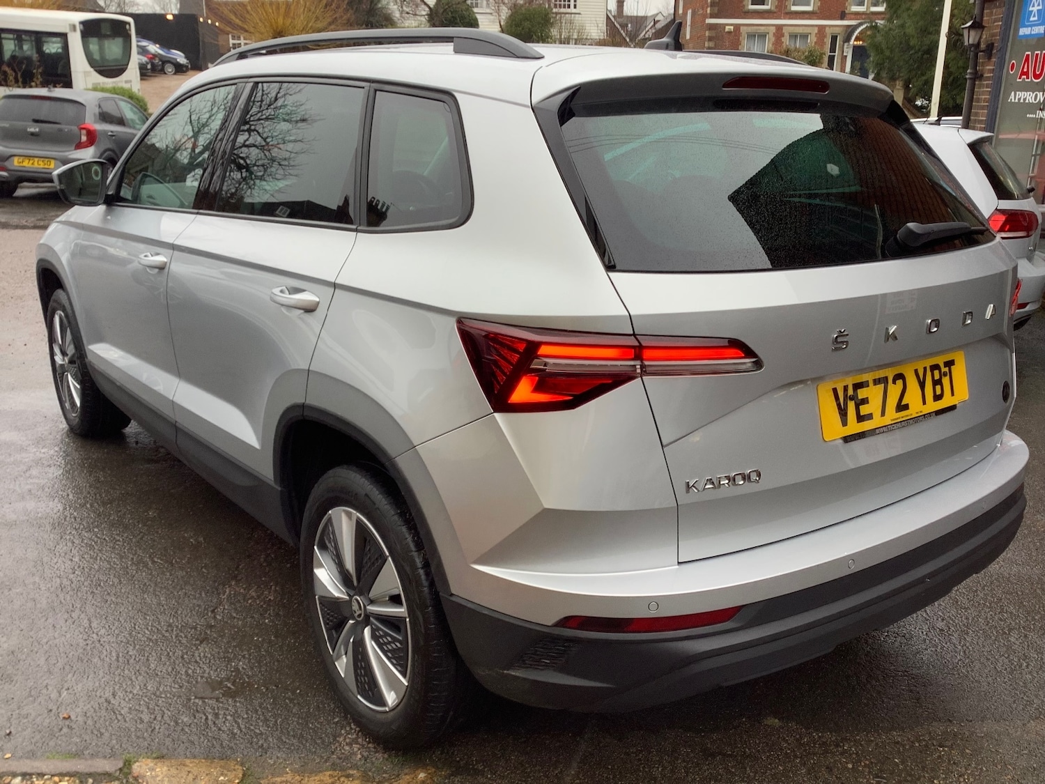Used Skoda Karoq 2023 for sale - 77706359: Photo 2