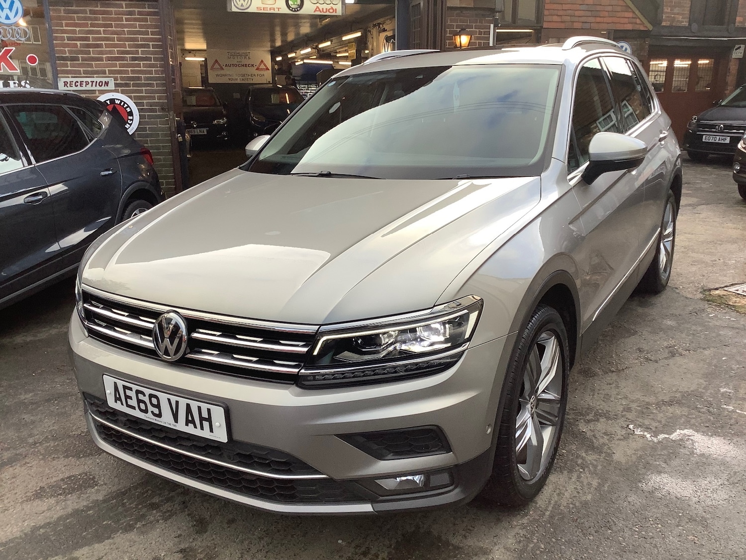Used Volkswagen Tiguan 2019 for sale - 76921942: Photo 1