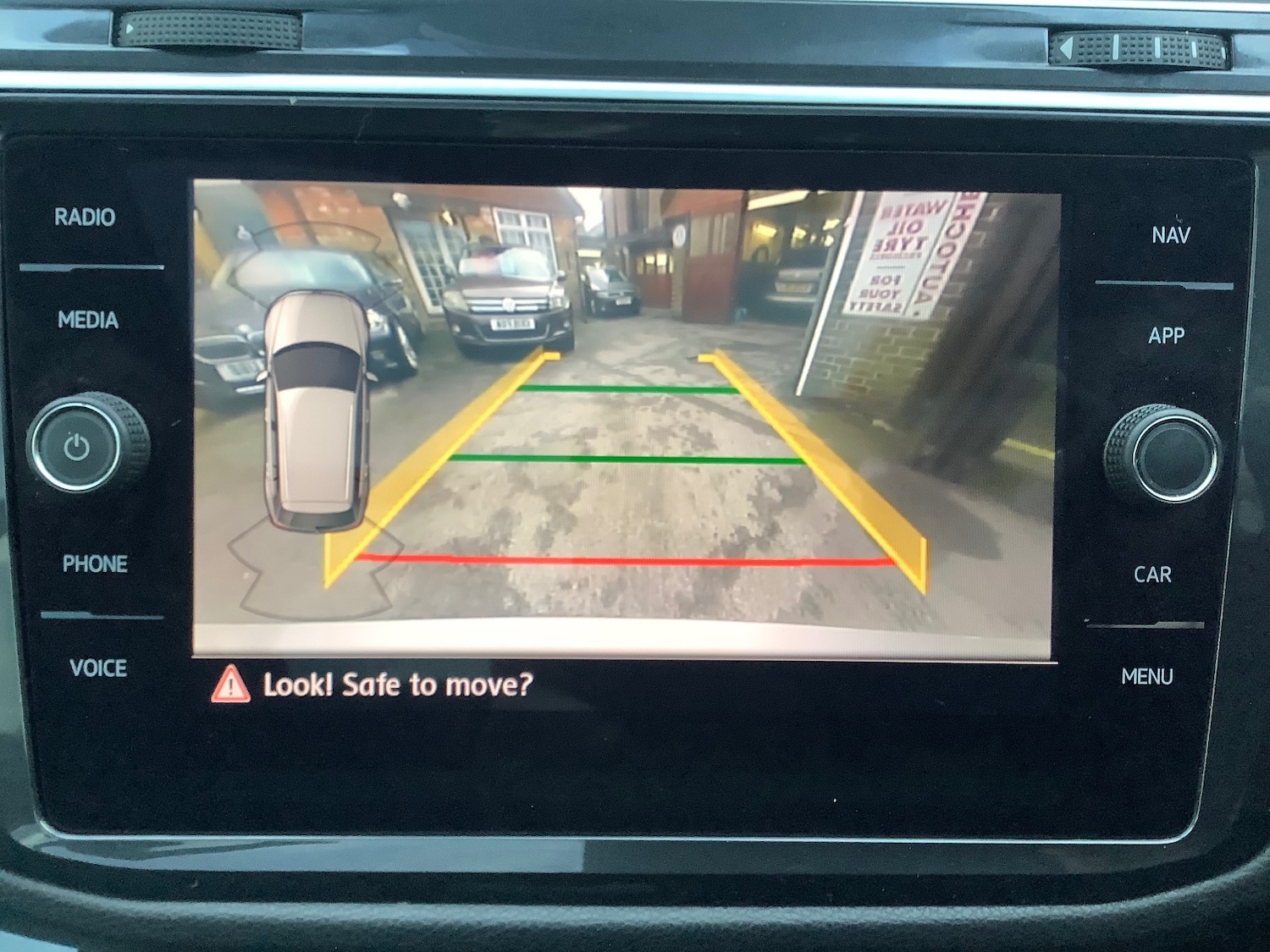 Used Volkswagen Tiguan 2019 for sale - 76921942: Photo 27