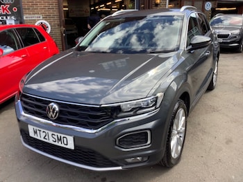 Used Volkswagen T-Roc 2021 for sale - 78370407: Photo