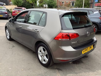 Used Volkswagen Golf 2016 for sale - 78929179: Photo