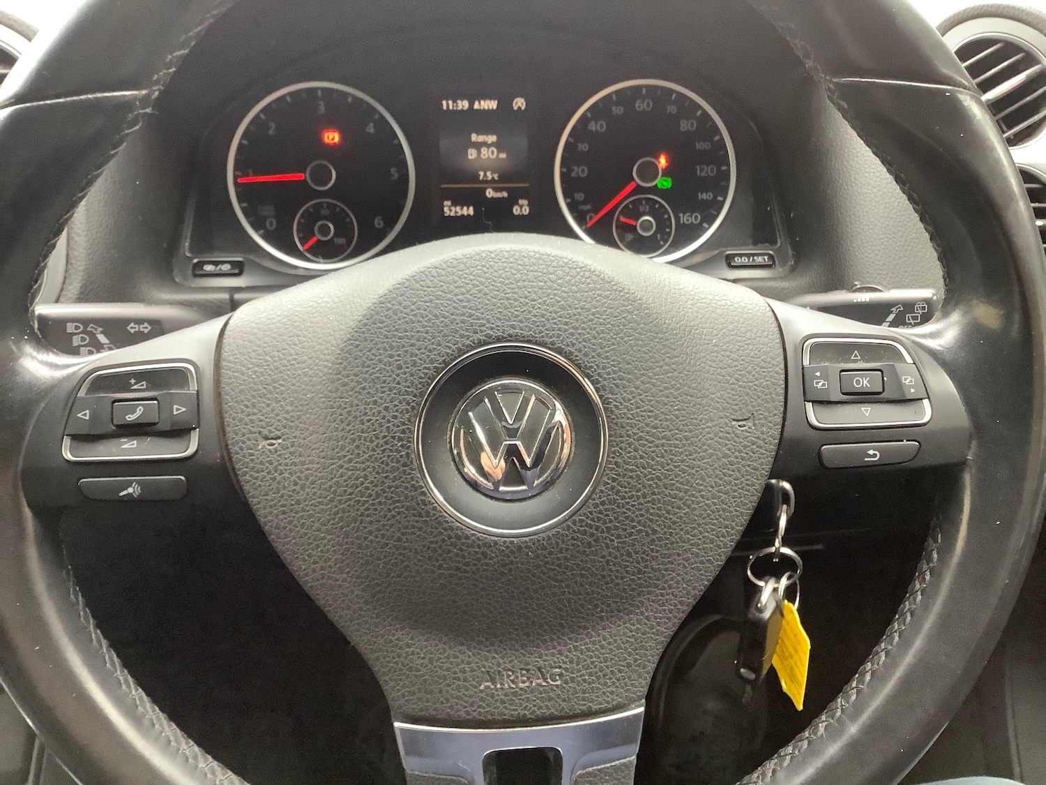 Used Volkswagen Tiguan 2015 for sale - 76766085: Photo 16