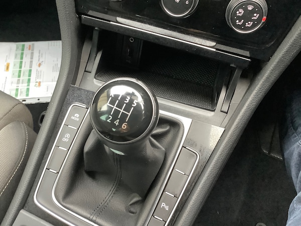 Used Volkswagen Golf 2016 for sale - 76161557: Photo 15