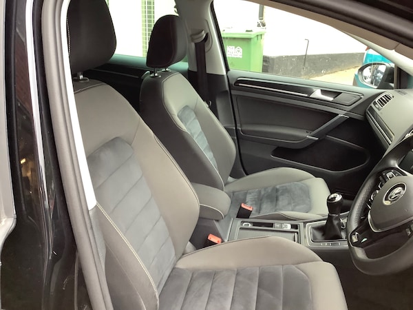 Used Volkswagen Golf 2016 for sale - 76161557: Photo 9
