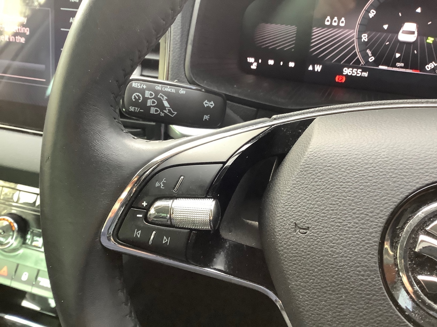 Used Skoda Karoq 2022 for sale - 76834848: Photo 16