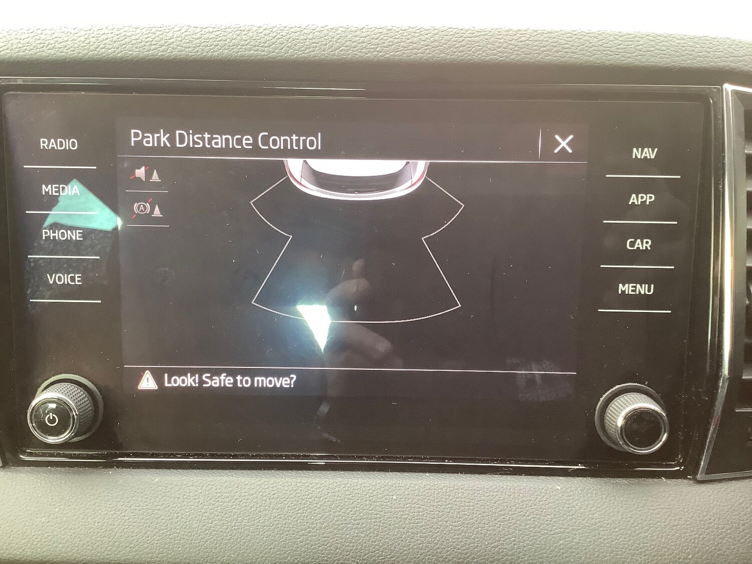 Used Skoda Karoq 2022 for sale - 76834848: Photo 26