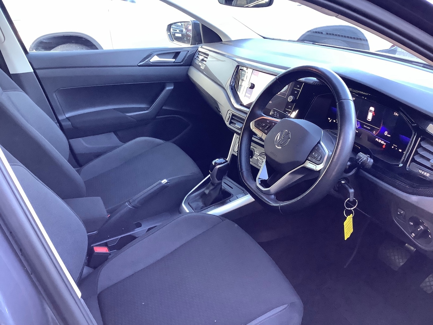 Used Volkswagen Polo 2024 for sale - 77235436: Photo 10