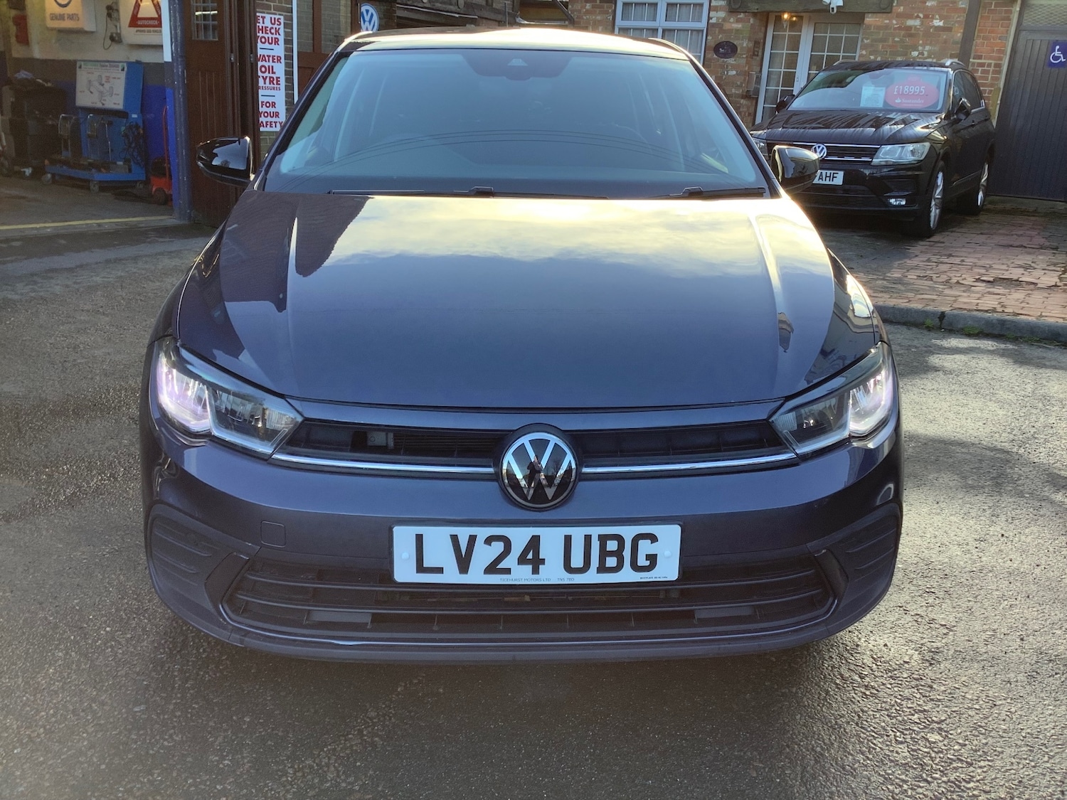 Used Volkswagen Polo 2024 for sale - 77235436: Photo 6