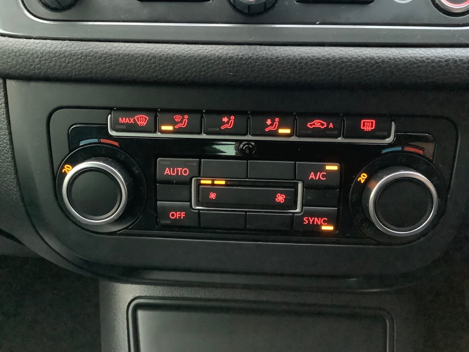 Used Volkswagen Tiguan 2014 for sale - 77127447: Photo 18