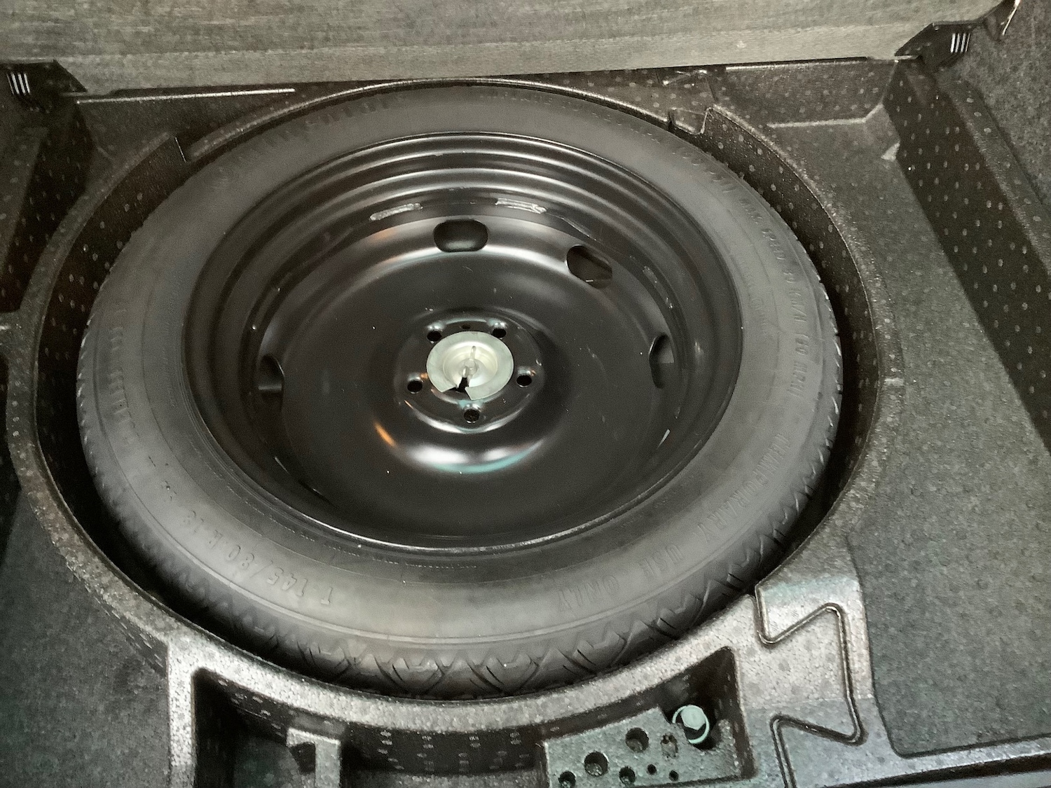 Used Volkswagen Tiguan 2014 for sale - 77127447: Photo 8