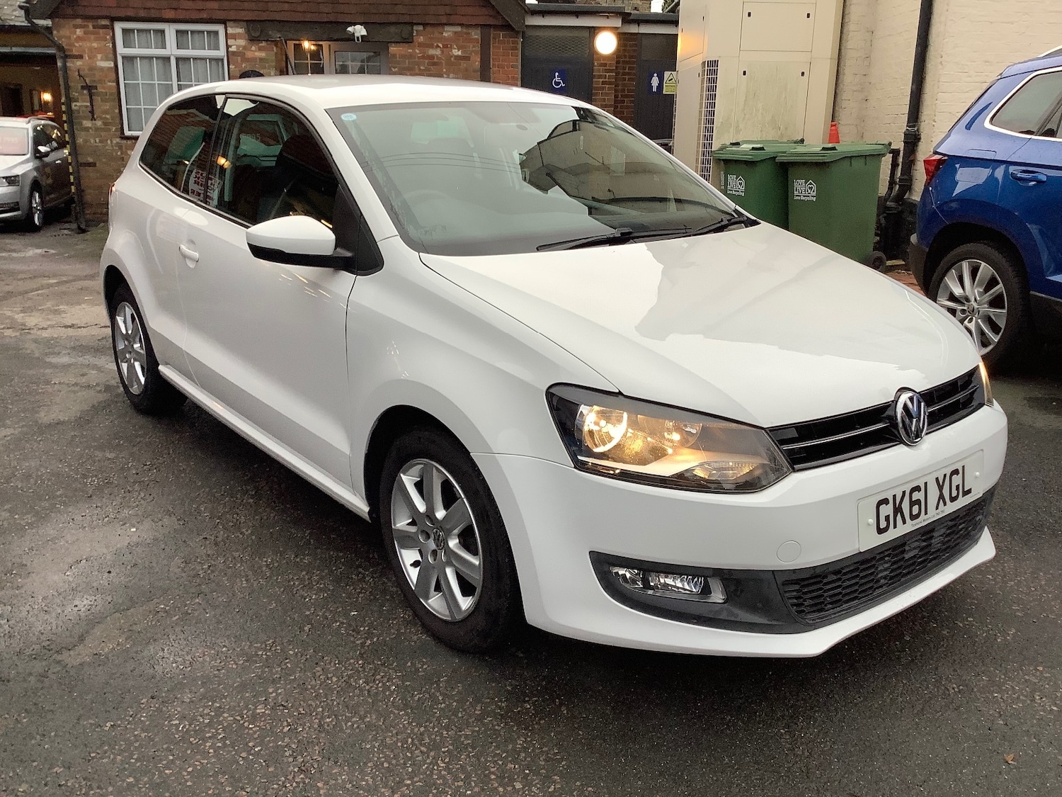 Used Volkswagen Polo 2011 for sale - 76623405: Photo 5