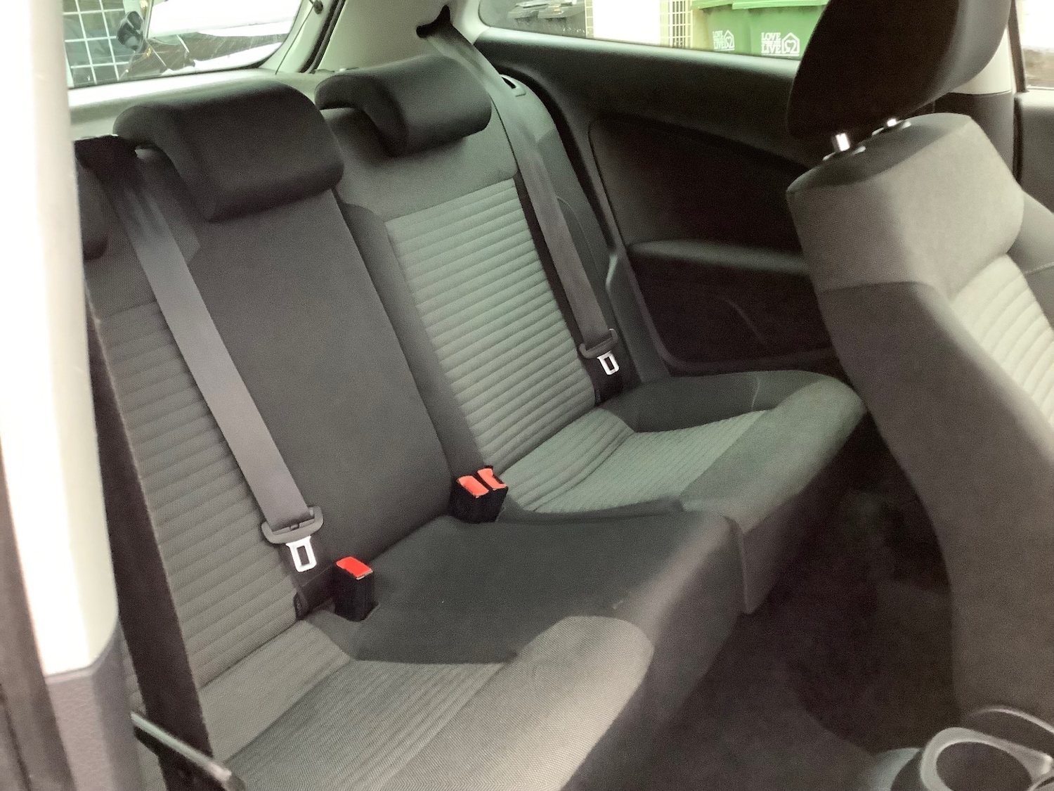 Used Volkswagen Polo 2011 for sale - 76623405: Photo 9