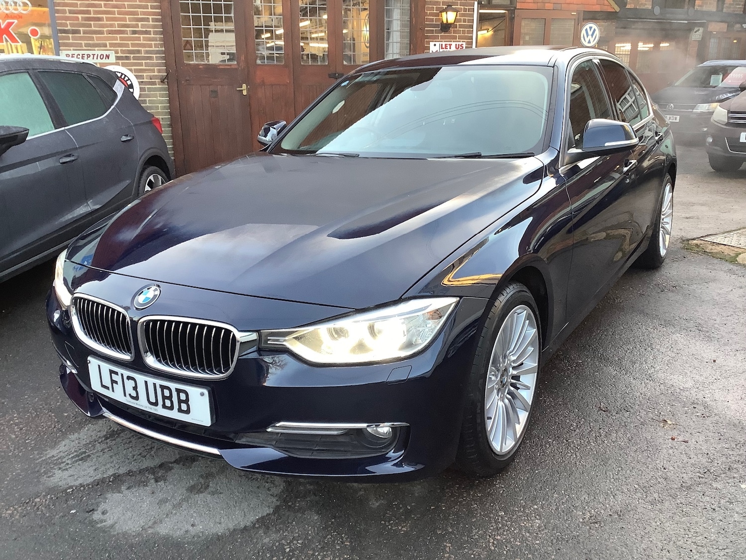 Used BMW 3 Series 2013 for sale - 76834783: Photo 1