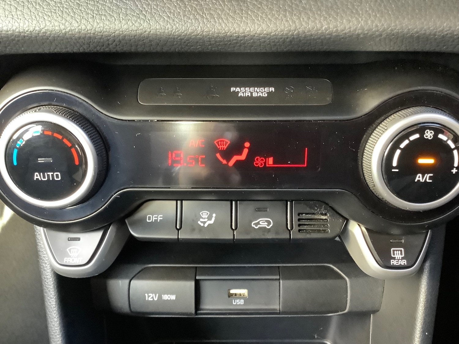 Used Kia Picanto 2022 for sale - 76366546: Photo 19