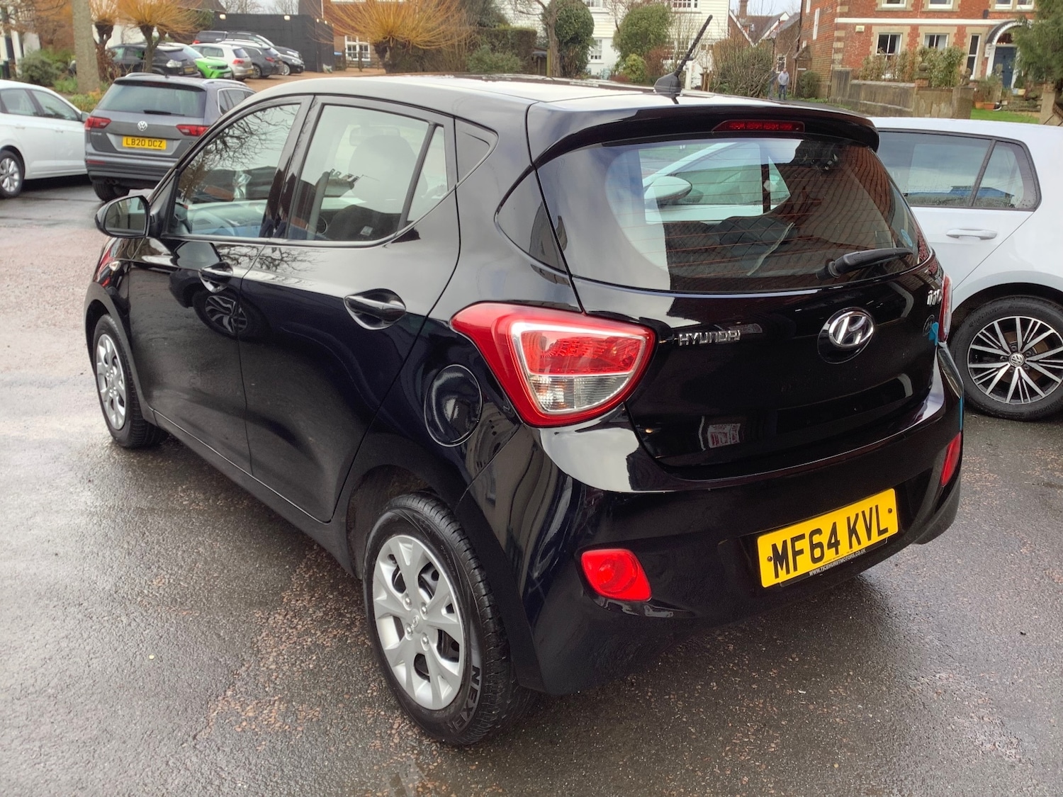 Used Hyundai i10 2014 for sale - 77457780: Photo 2