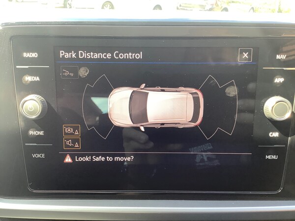 Used Volkswagen T-Roc 2023 for sale - 75395896: Photo 24