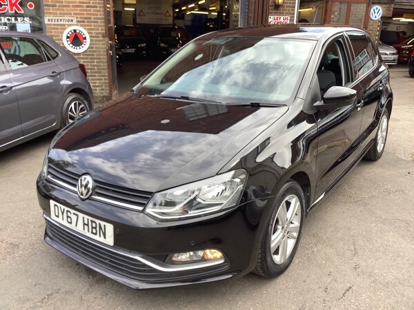 Used Volkswagen Polo 2017 for sale - 75395889: Photo 1