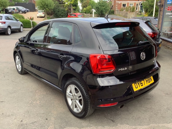 Used Volkswagen Polo 2017 for sale - 75395889: Photo 2