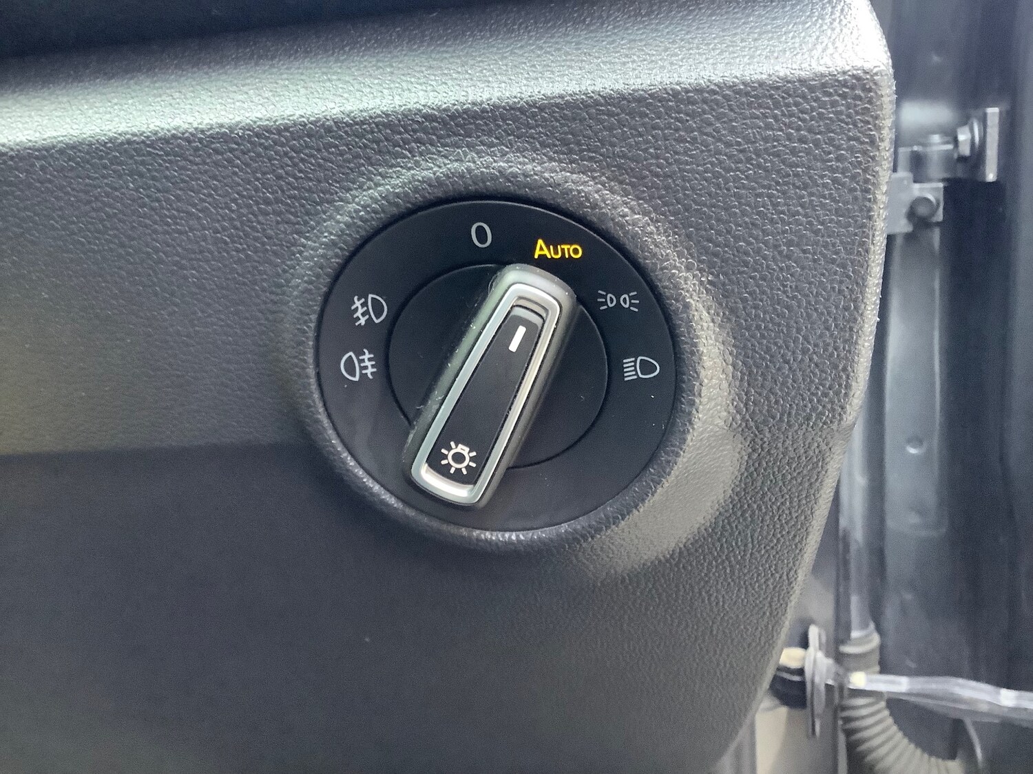 Used Volkswagen T-Roc 2021 for sale - 77979032: Photo 12