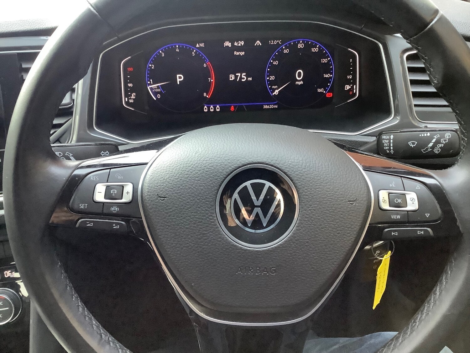 Used Volkswagen T-Roc 2021 for sale - 77979032: Photo 14