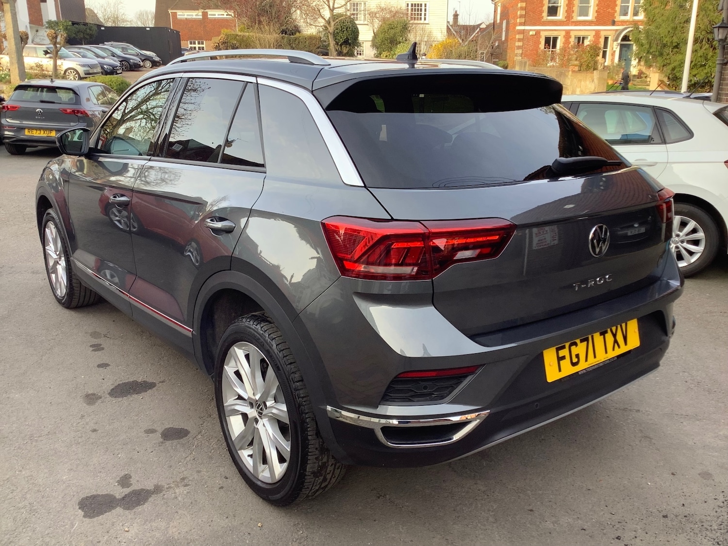 Used Volkswagen T-Roc 2021 for sale - 77979032: Photo 2