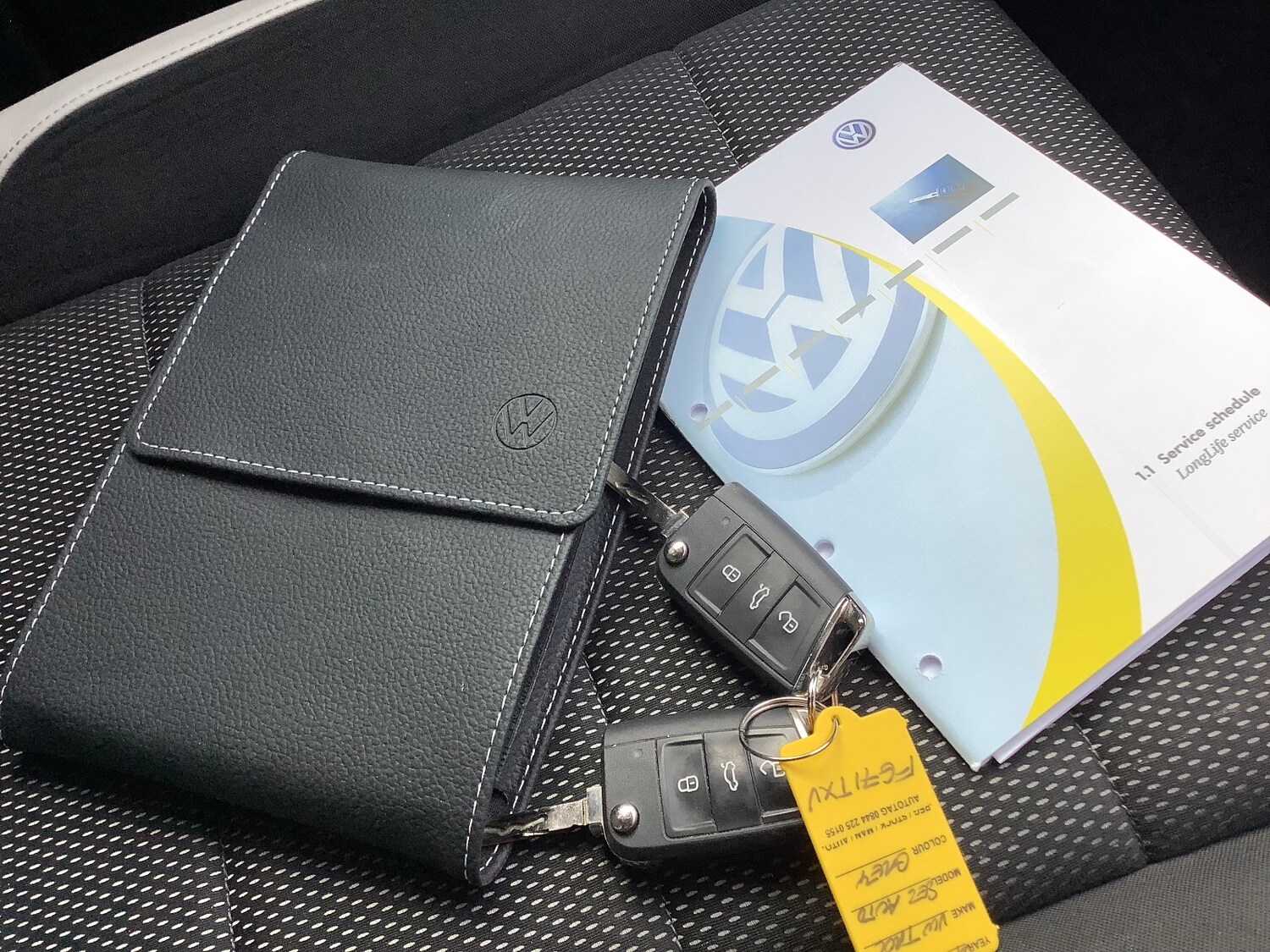 Used Volkswagen T-Roc 2021 for sale - 77979032: Photo 24