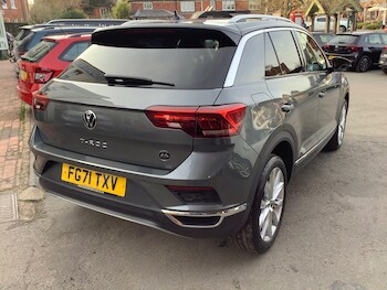 Used Volkswagen T-Roc 2021 for sale - 77979032: Photo