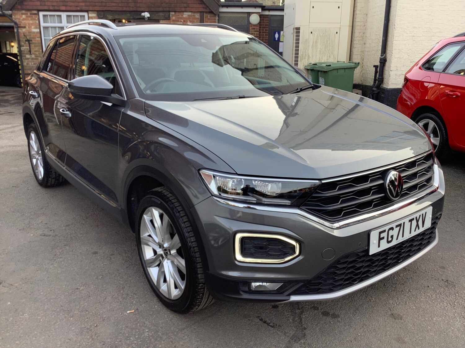 Used Volkswagen T-Roc 2021 for sale - 77979032: Photo 5