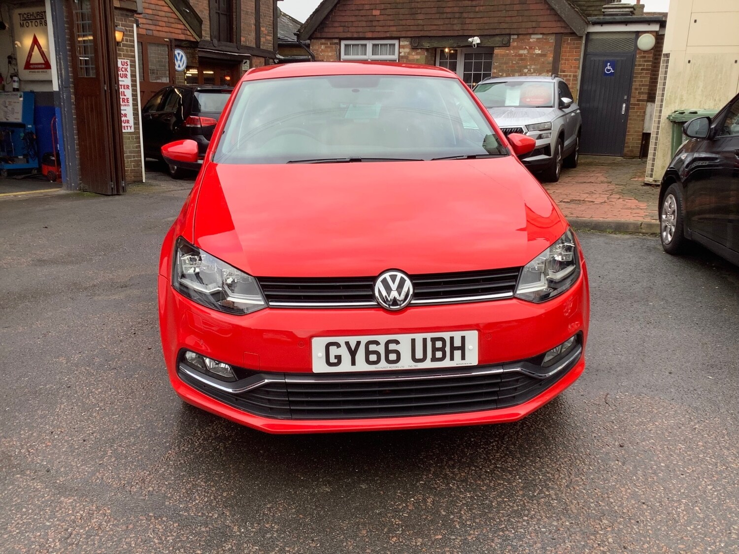 Used Volkswagen Polo 2016 for sale - 77373007: Photo 6