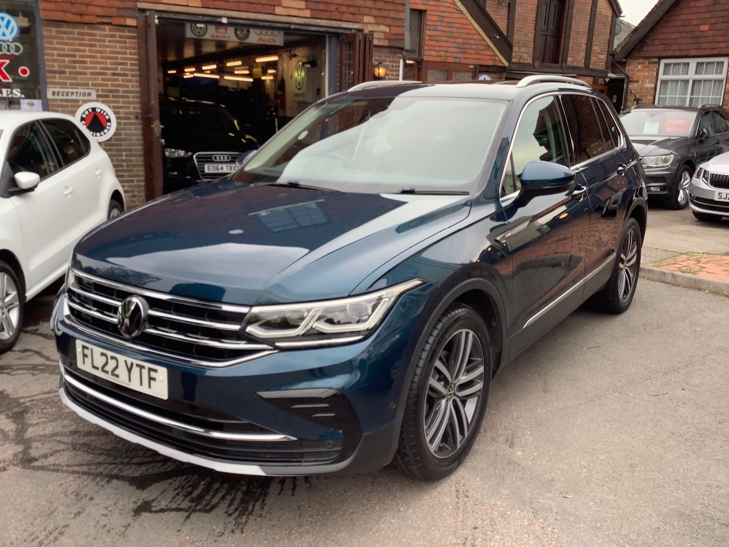 Used Volkswagen Tiguan 2022 for sale - 76321962: Photo 1