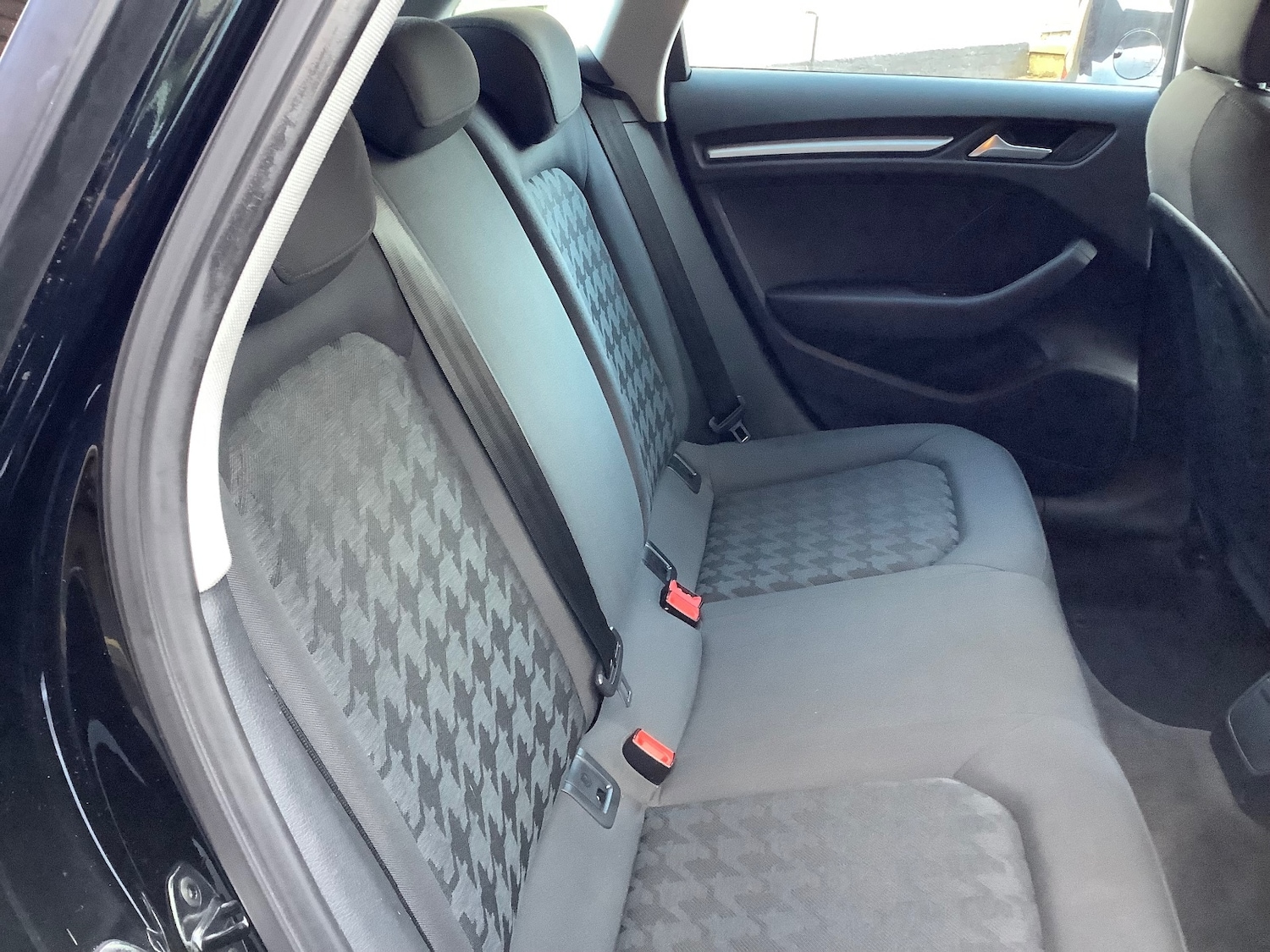 Used Audi A3 2014 for sale - 76366521: Photo 8