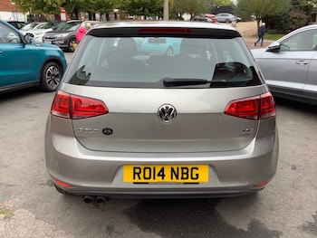 Used Volkswagen Golf 2014 for sale - 76248613: Photo