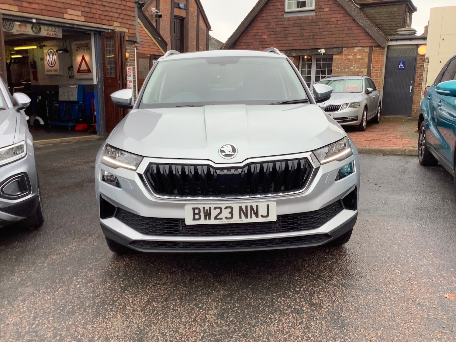 Vehicle 6