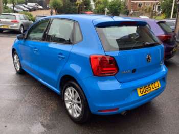 Used Volkswagen Polo 2015 for sale - 74782796: Photo
