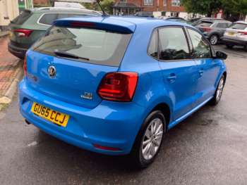 Used Volkswagen Polo 2015 for sale - 74782796: Photo