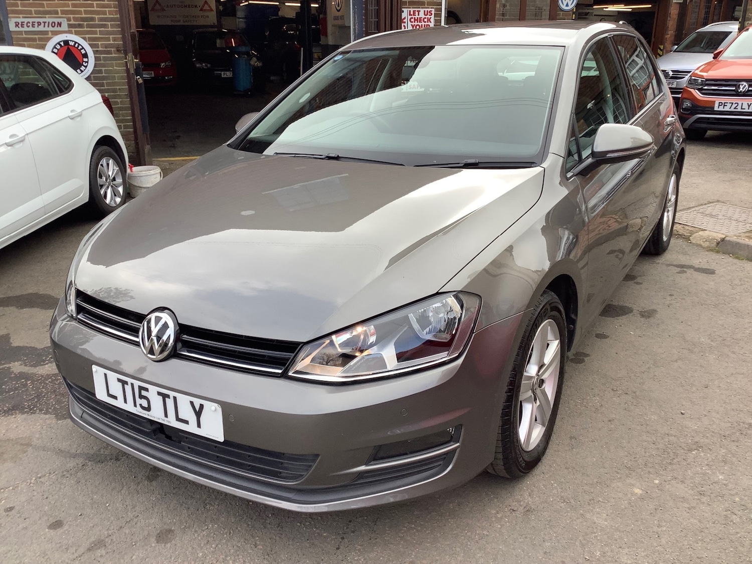 Used Volkswagen Golf 2015 for sale - 77978998: Photo 1