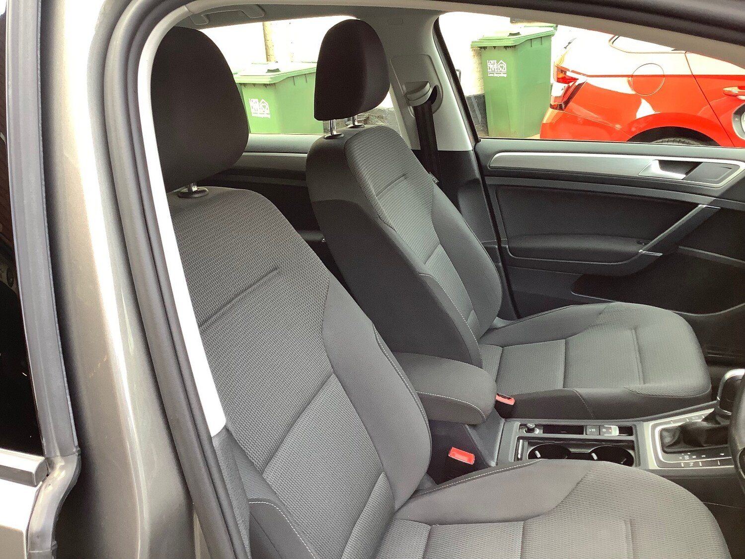 Used Volkswagen Golf 2015 for sale - 77978998: Photo 10