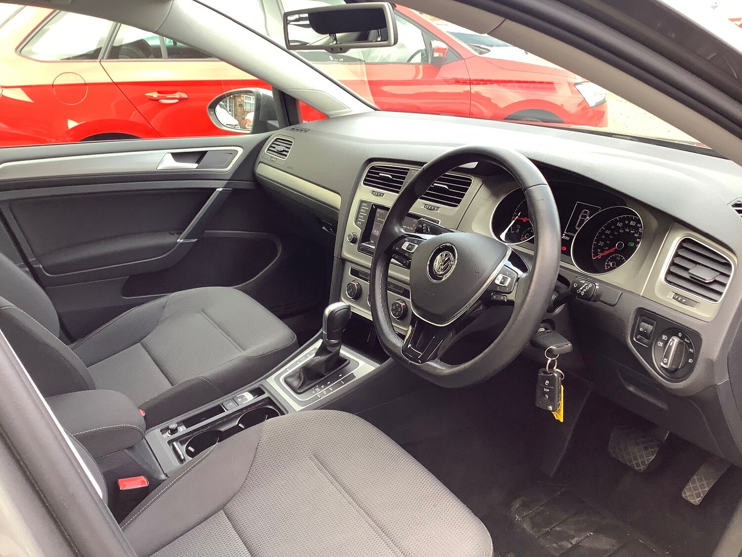 Used Volkswagen Golf 2015 for sale - 77978998: Photo 11